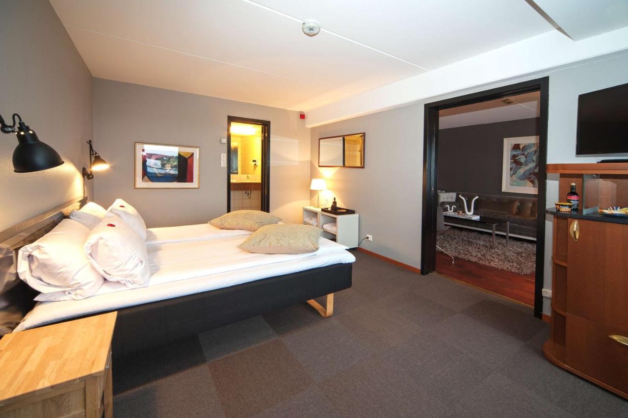 Radisson Blu Hotel, Хёугесунн Экстерьер фото
